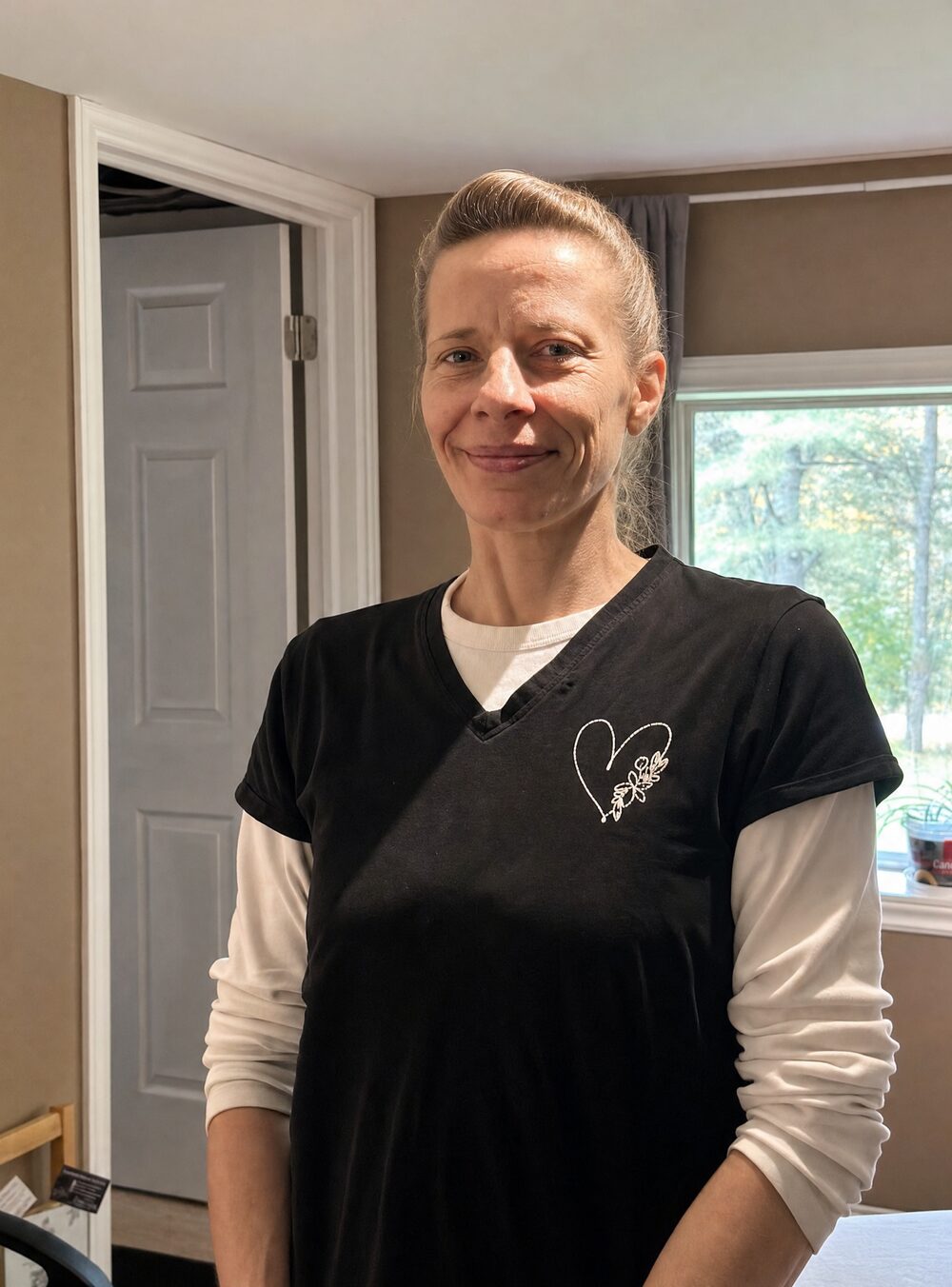 Geneviève Fafard, massothérapeute agréée RMPQ, dans son cabinet à Saint-Jérôme